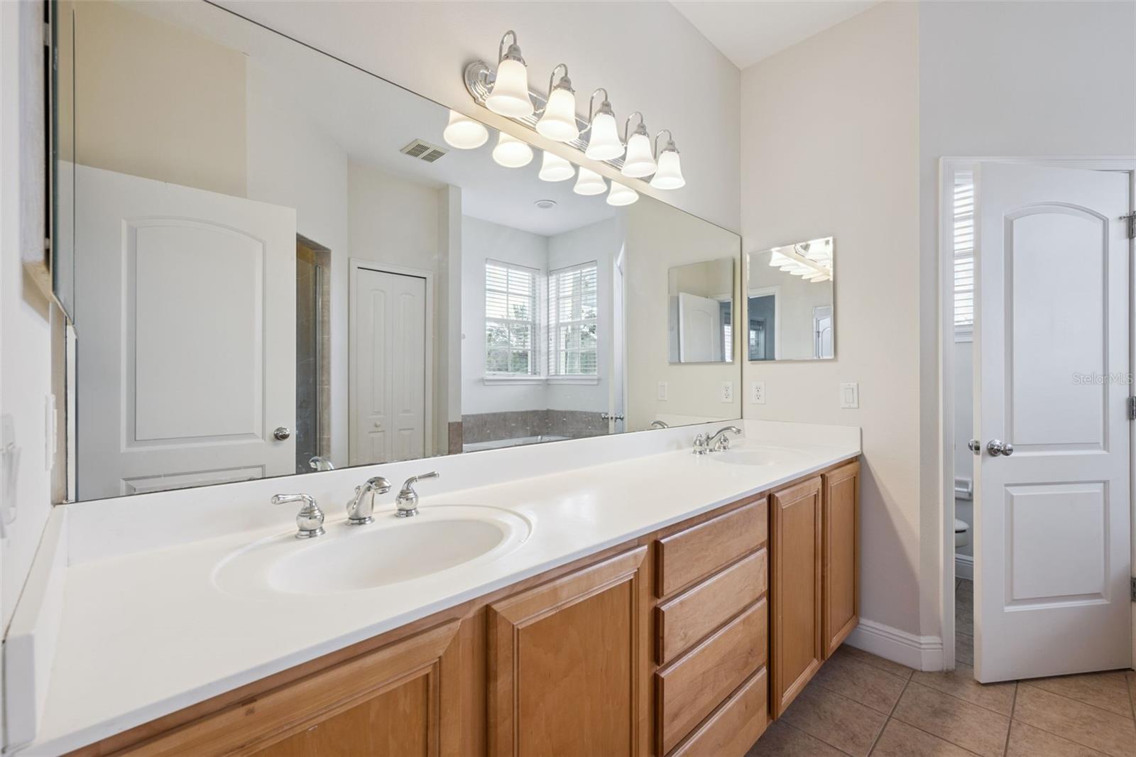 GOLFVIEW VILLAS - Residential