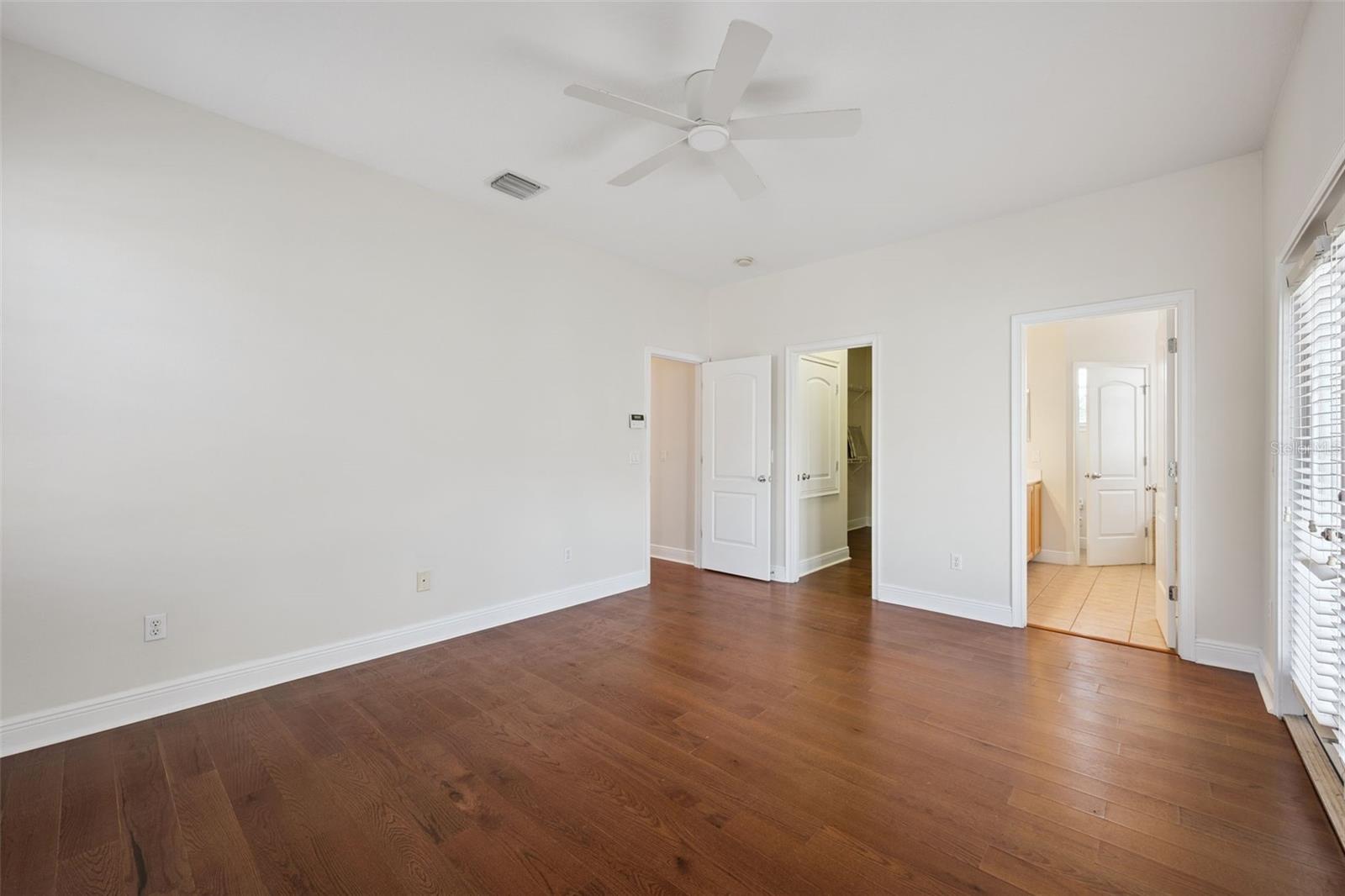 GOLFVIEW VILLAS - Residential