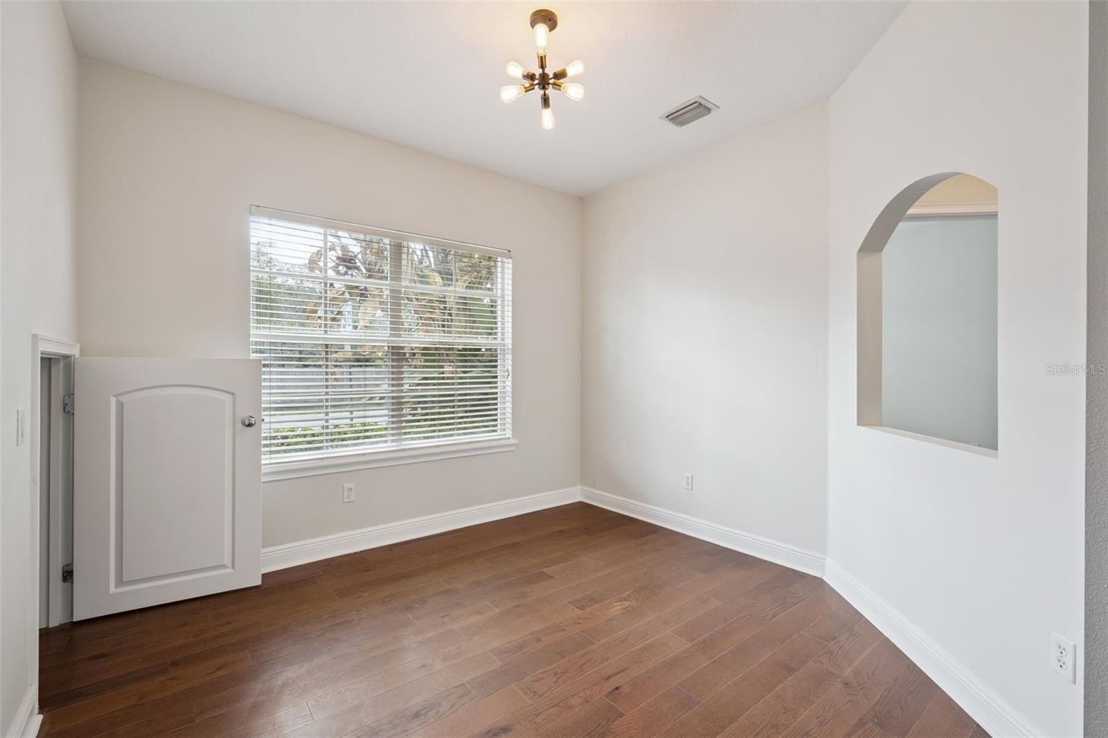 GOLFVIEW VILLAS - Residential