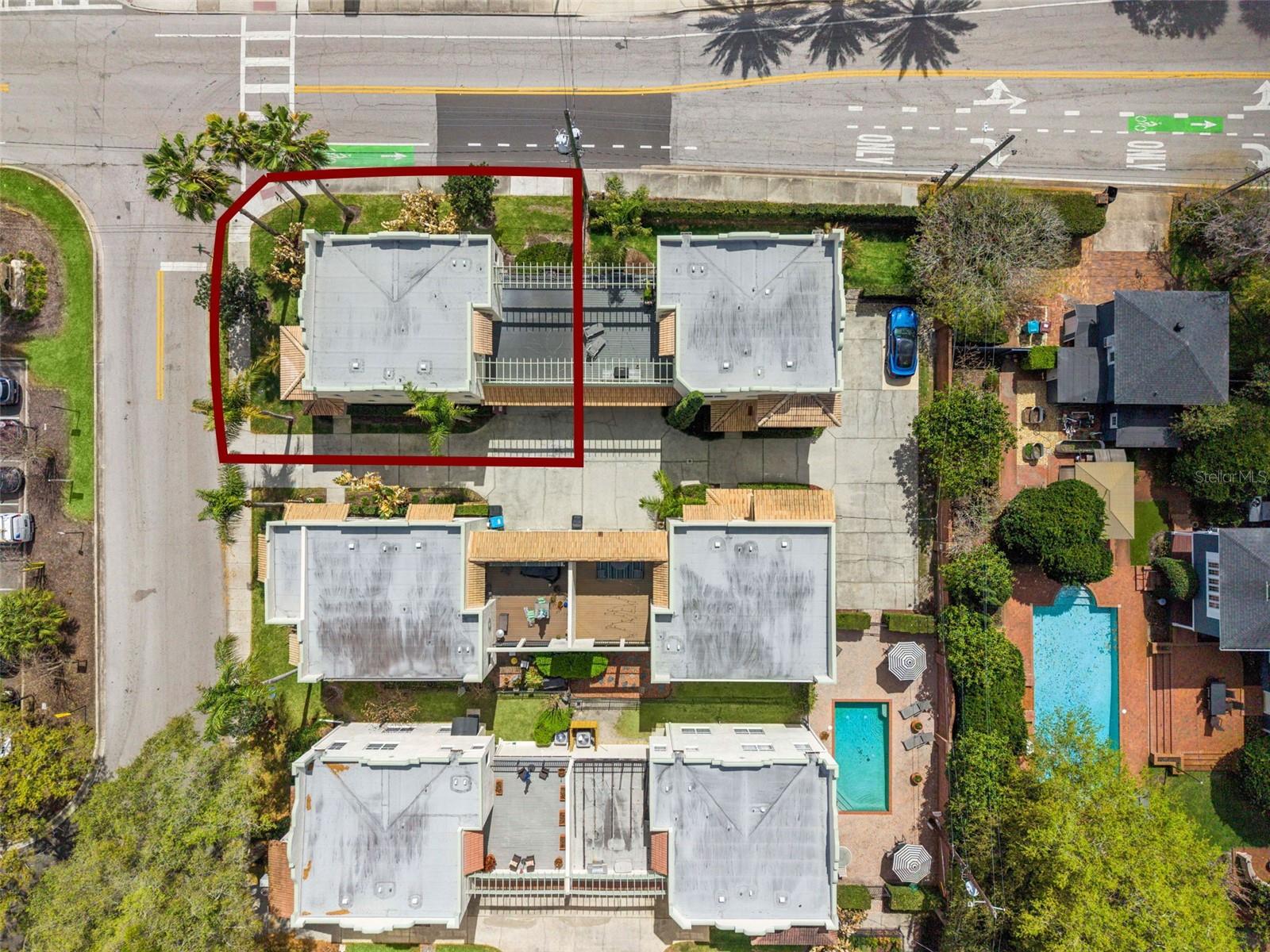 GOLFVIEW VILLAS - Residential