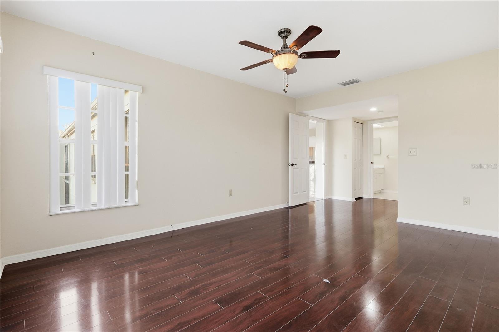 BORDEAUX VILLAGE - Residential