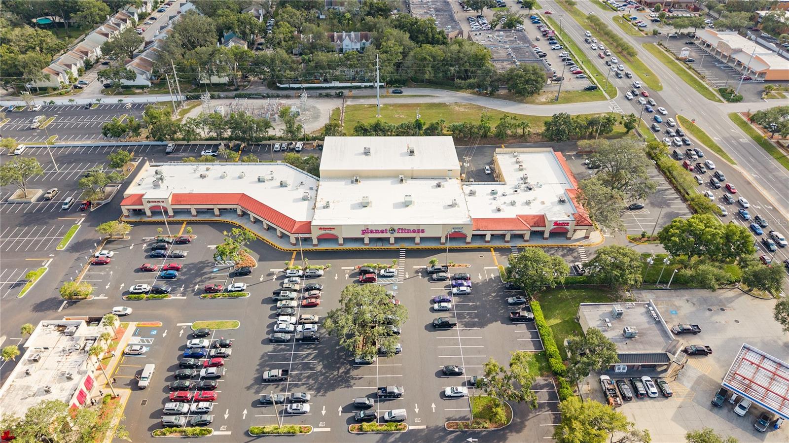 VICTORIA TERRACE - Residential