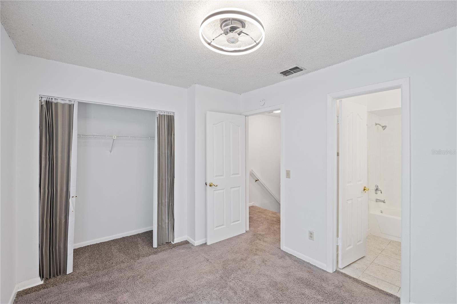 VICTORIA TERRACE - Residential