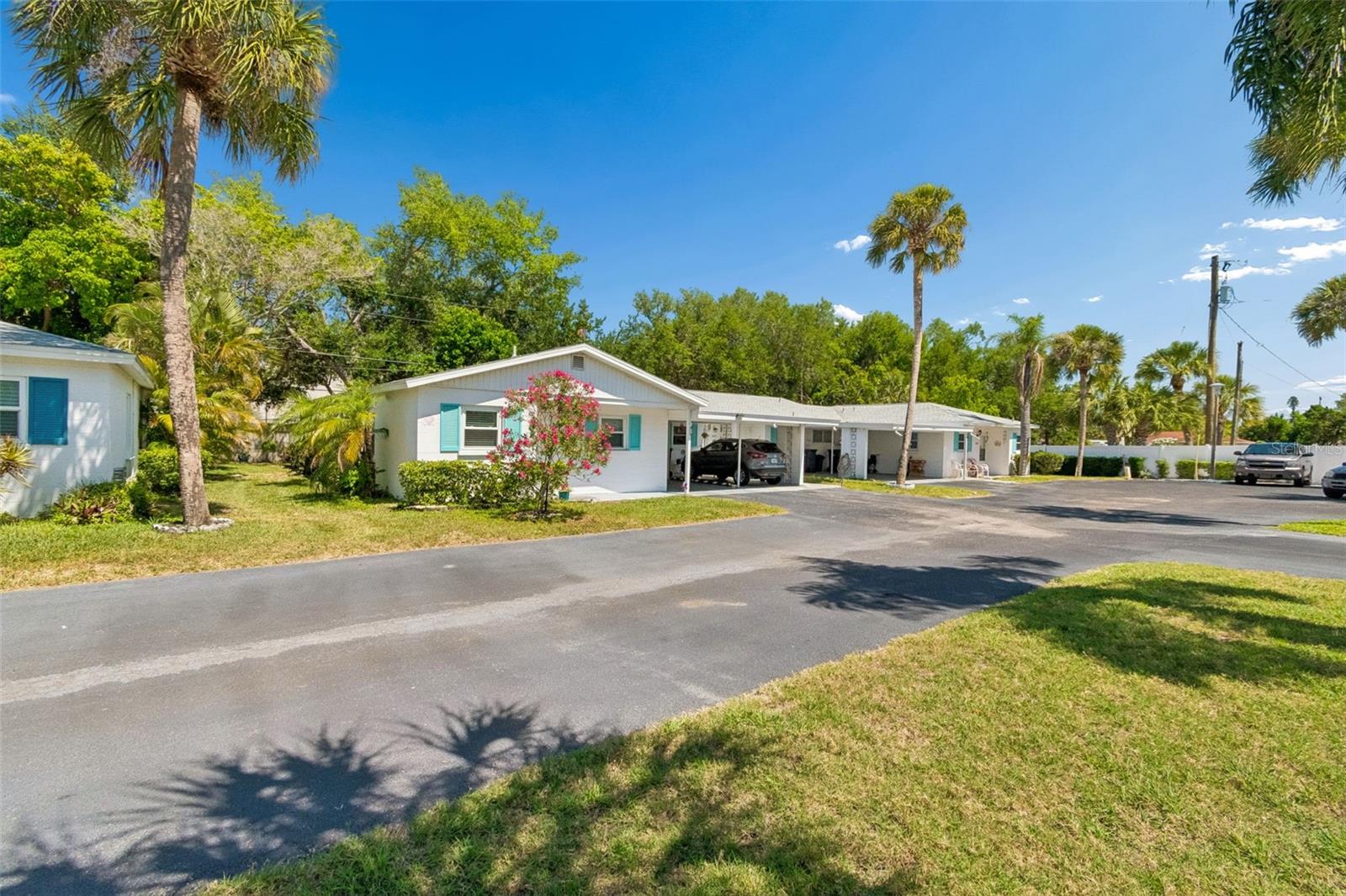 VILLAGER APTS - Residential