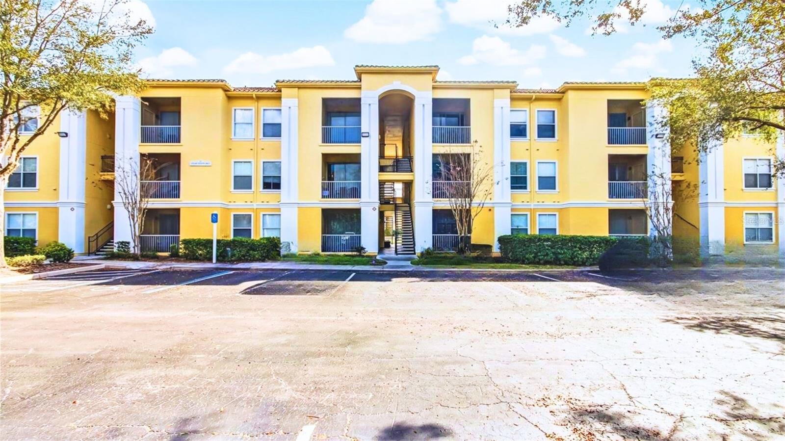 VISCONTI WEST CONDO - Residential Lease