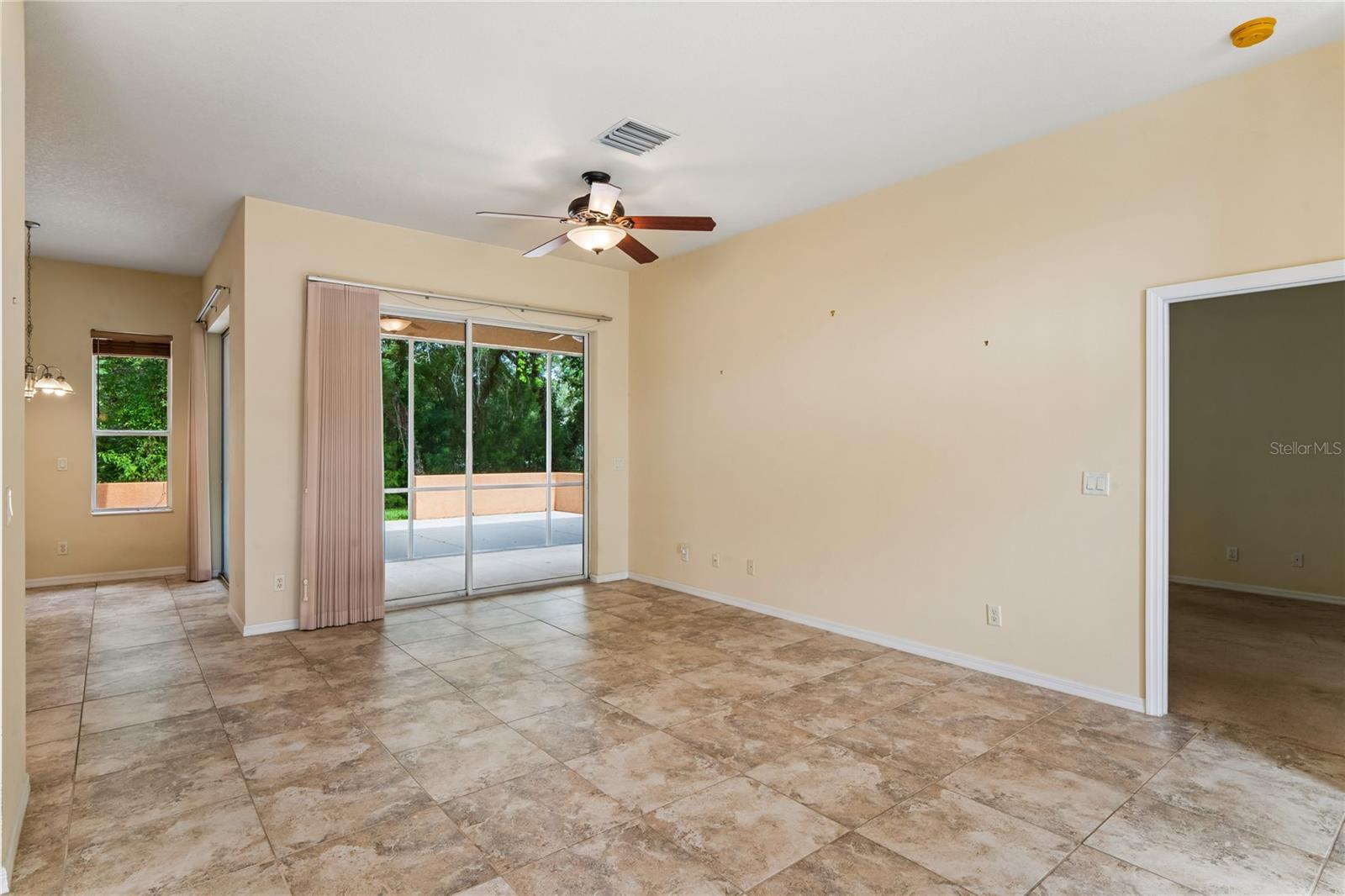 18915 BASCOMB LANE