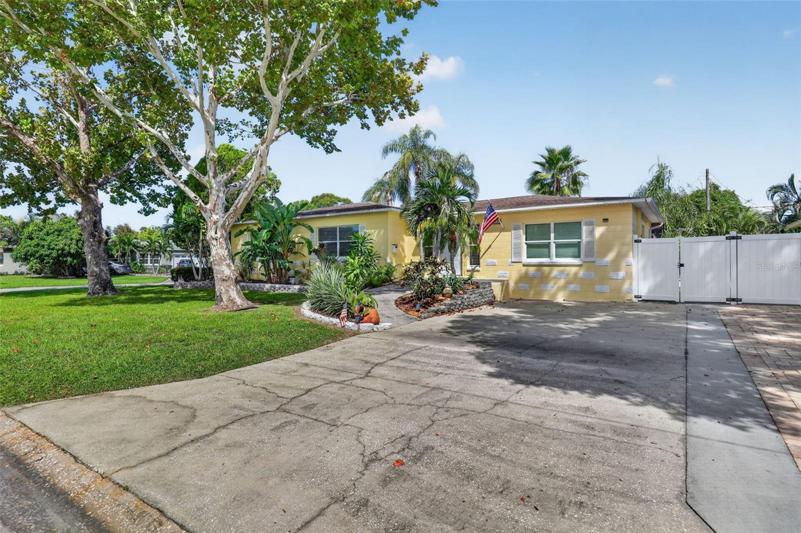 3793 BENSON AVENUE N