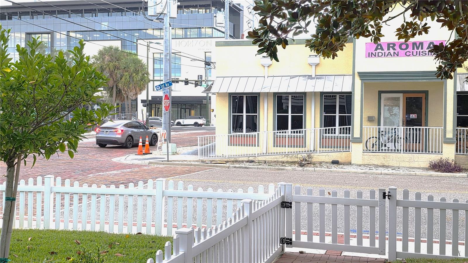 WEST BAY VILLAGE - Residential Lease