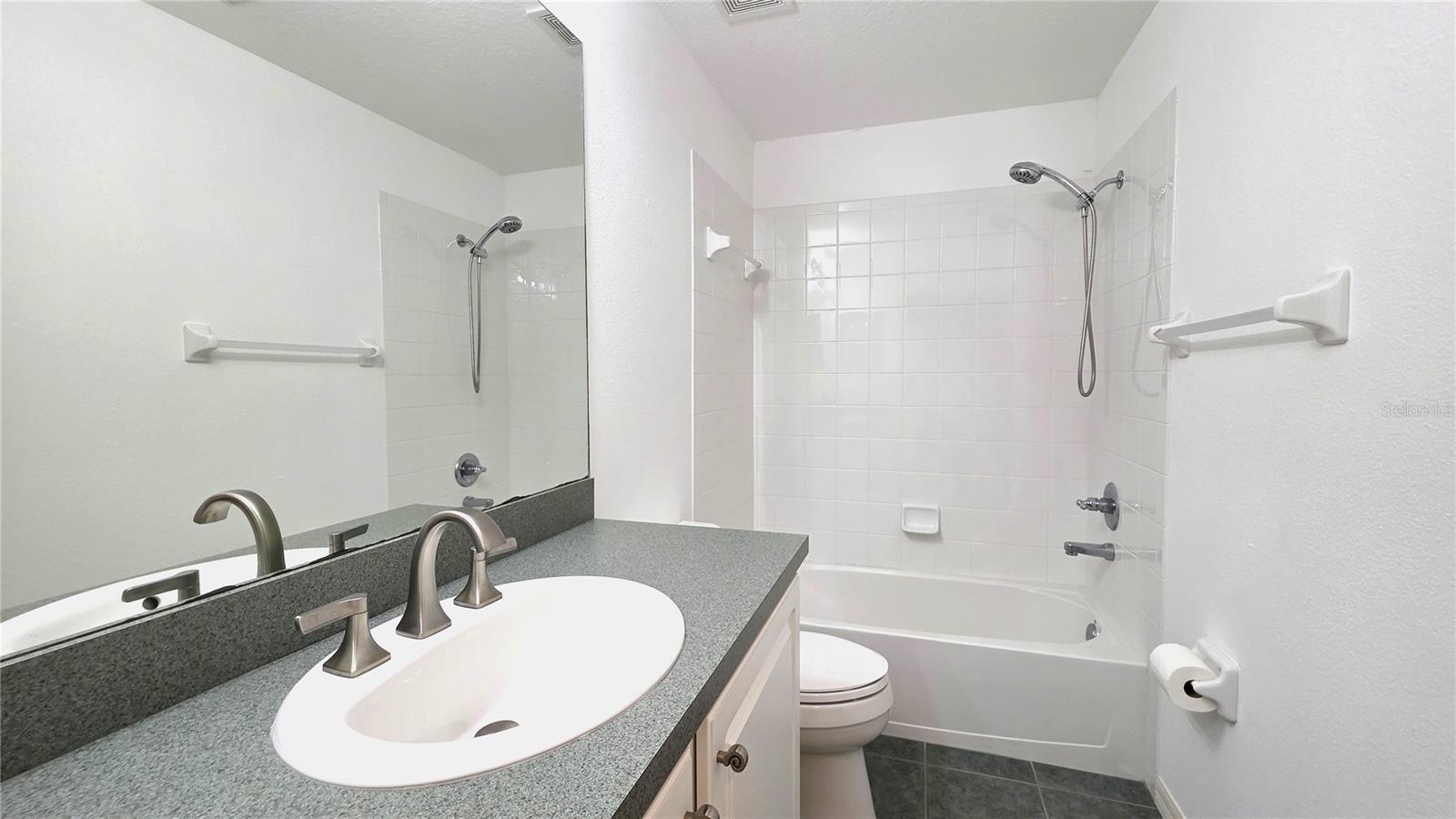 WEST BAY VILLAGE - Residential Lease