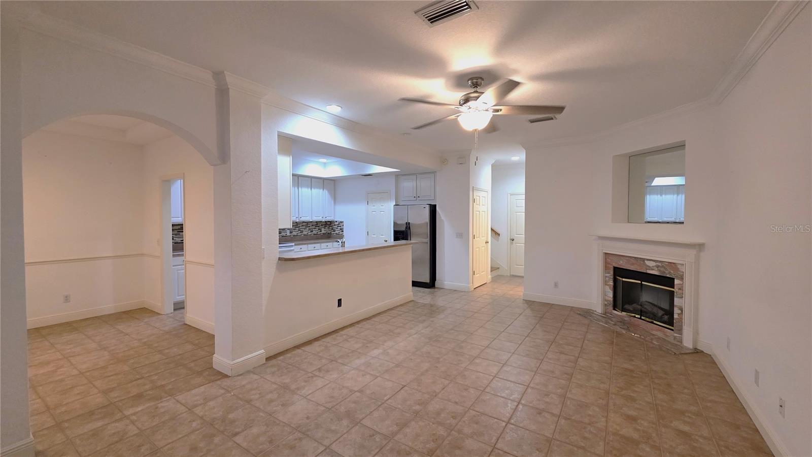 WEST BAY VILLAGE - Residential Lease