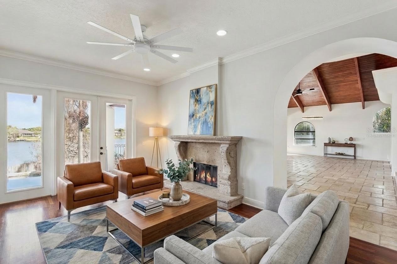 HIDDEN HARBOUR - Residential