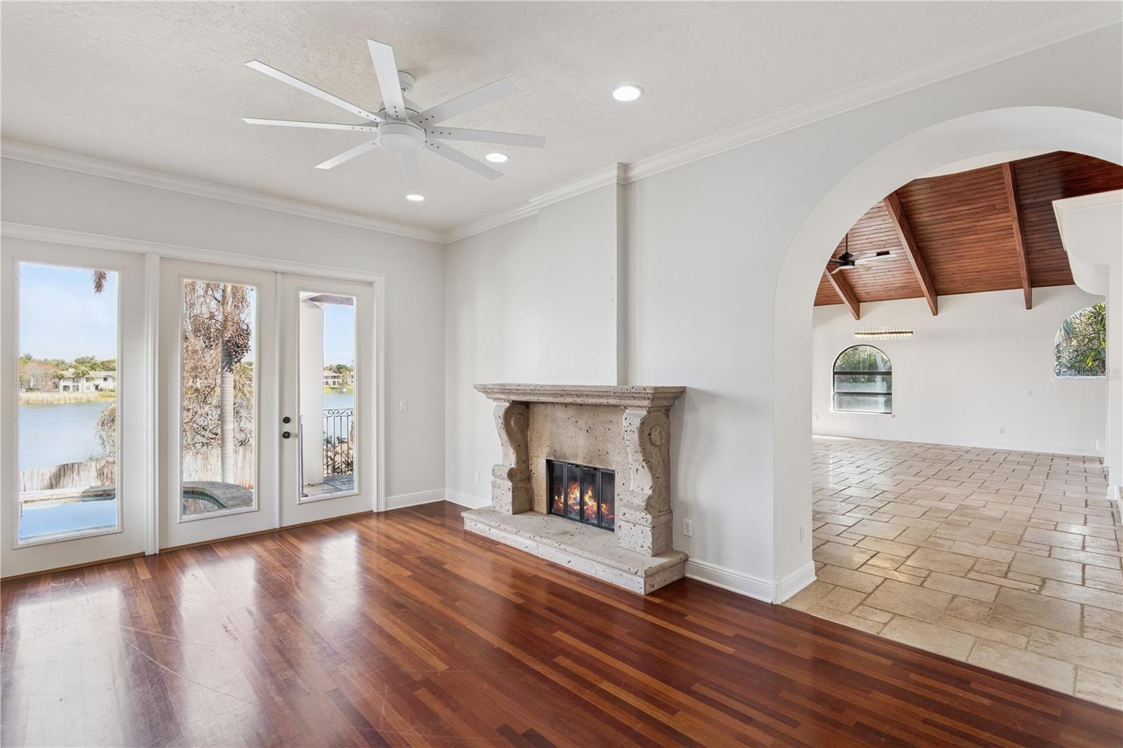 HIDDEN HARBOUR - Residential