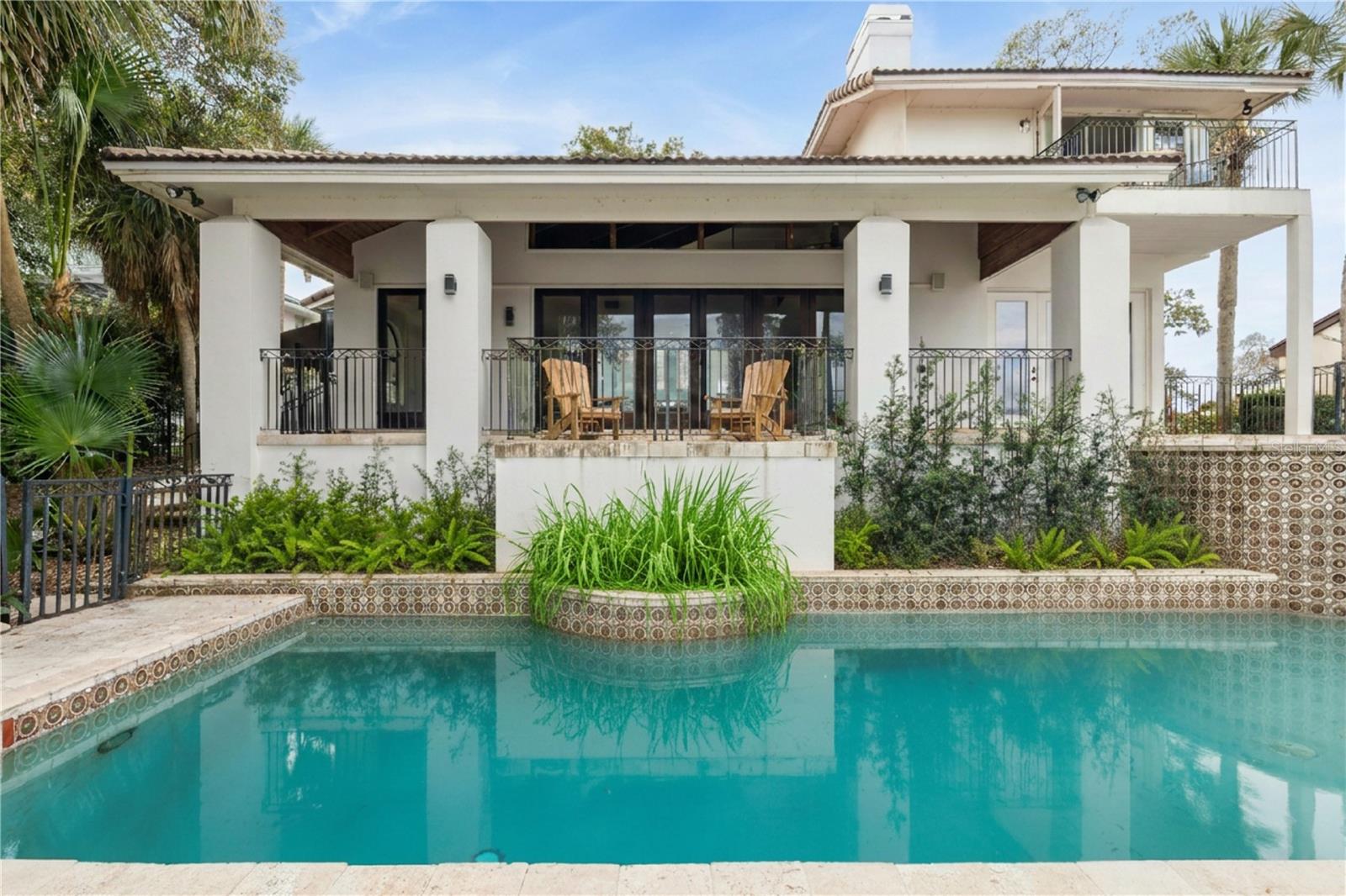 HIDDEN HARBOUR - Residential