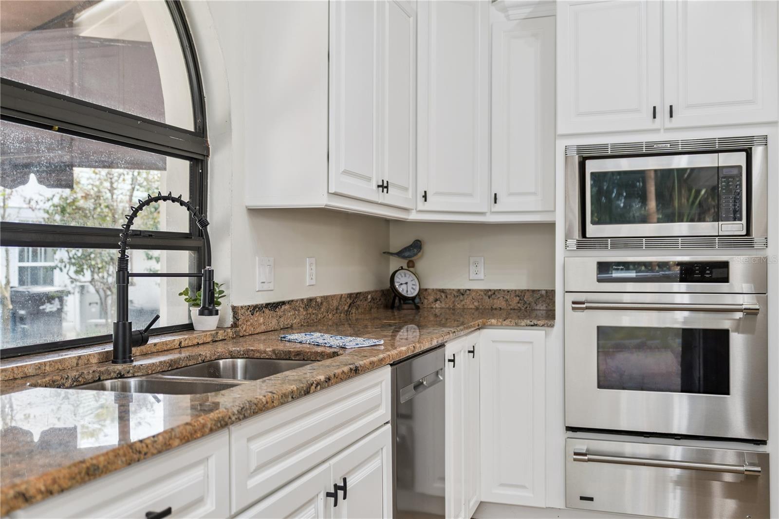 HIDDEN HARBOUR - Residential