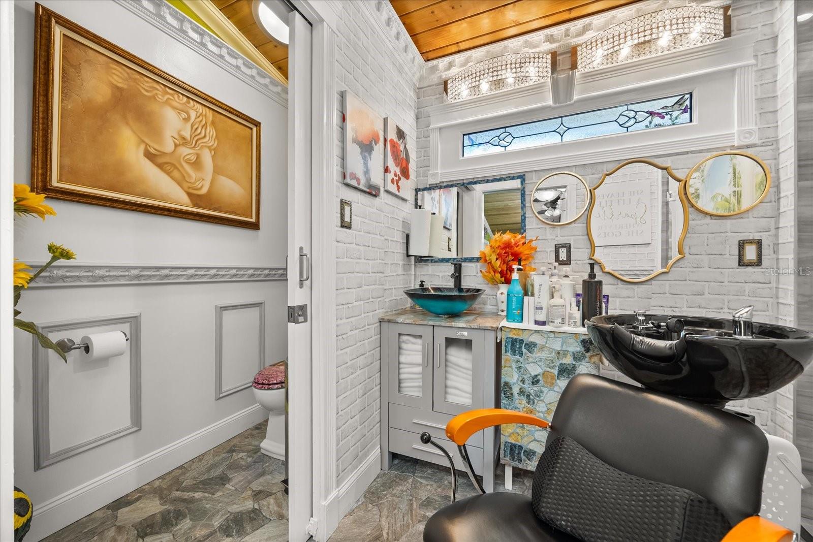 COUNTRY DOWNS PH 2 - Residential