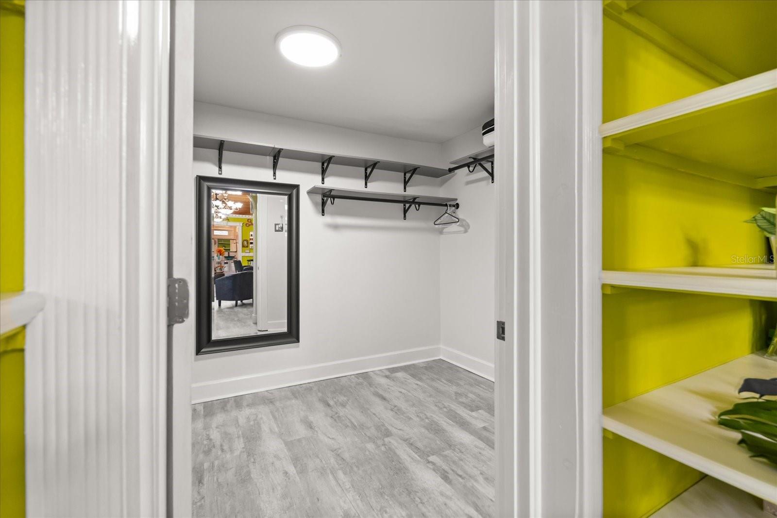 COUNTRY DOWNS PH 2 - Residential