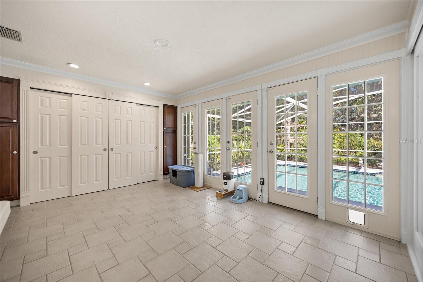 COUNTRY DOWNS PH 2 - Residential