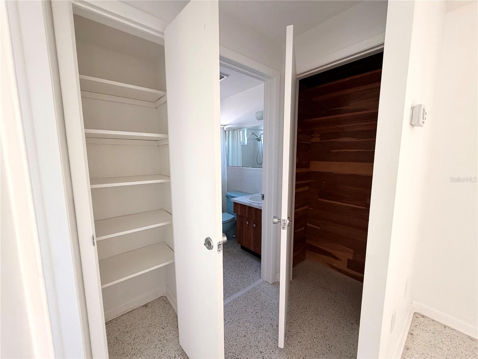 PLEASANT VIEW TERRACE 4TH ADD - Residential Lease