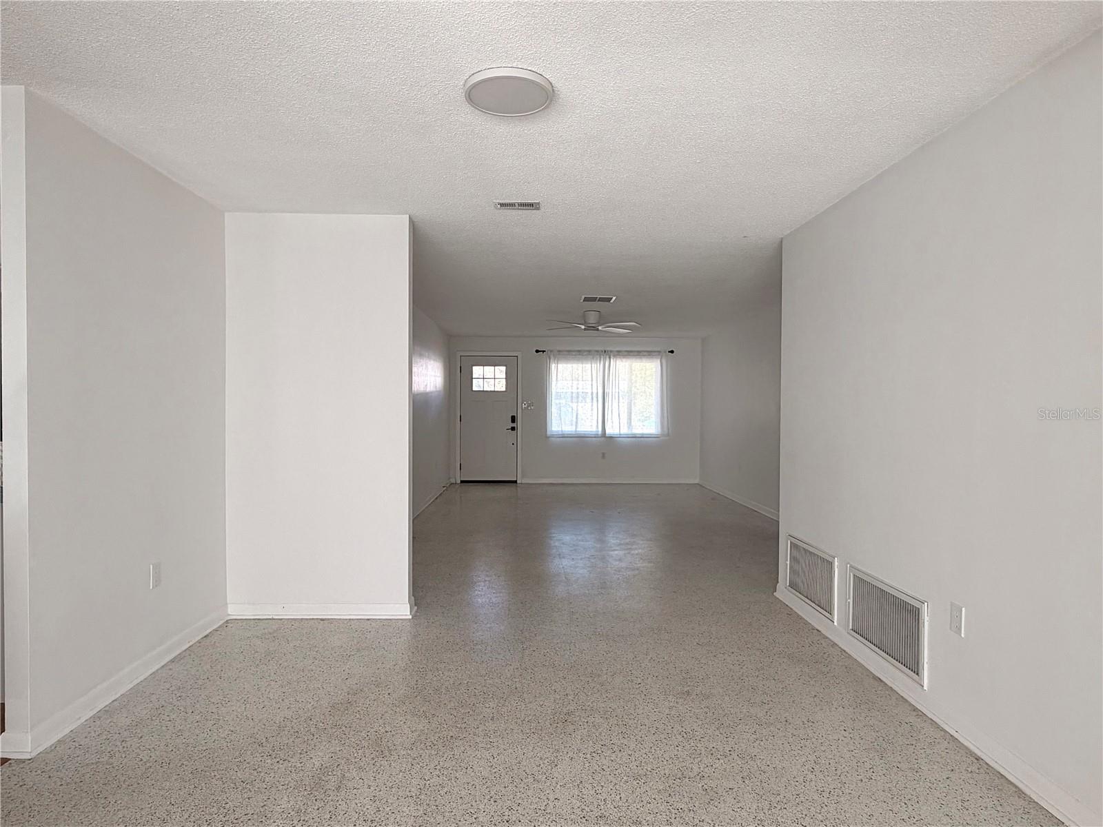 PLEASANT VIEW TERRACE 4TH ADD - Residential Lease