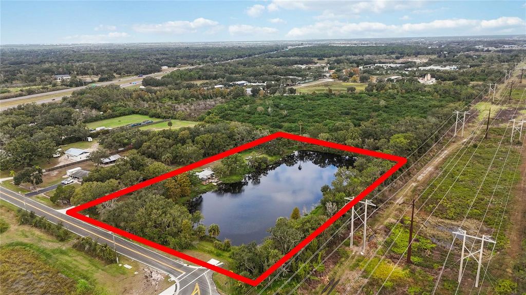 Photo of 8011 41st Avenue E, Bradenton, FL 34211 (MLS # A4693439)