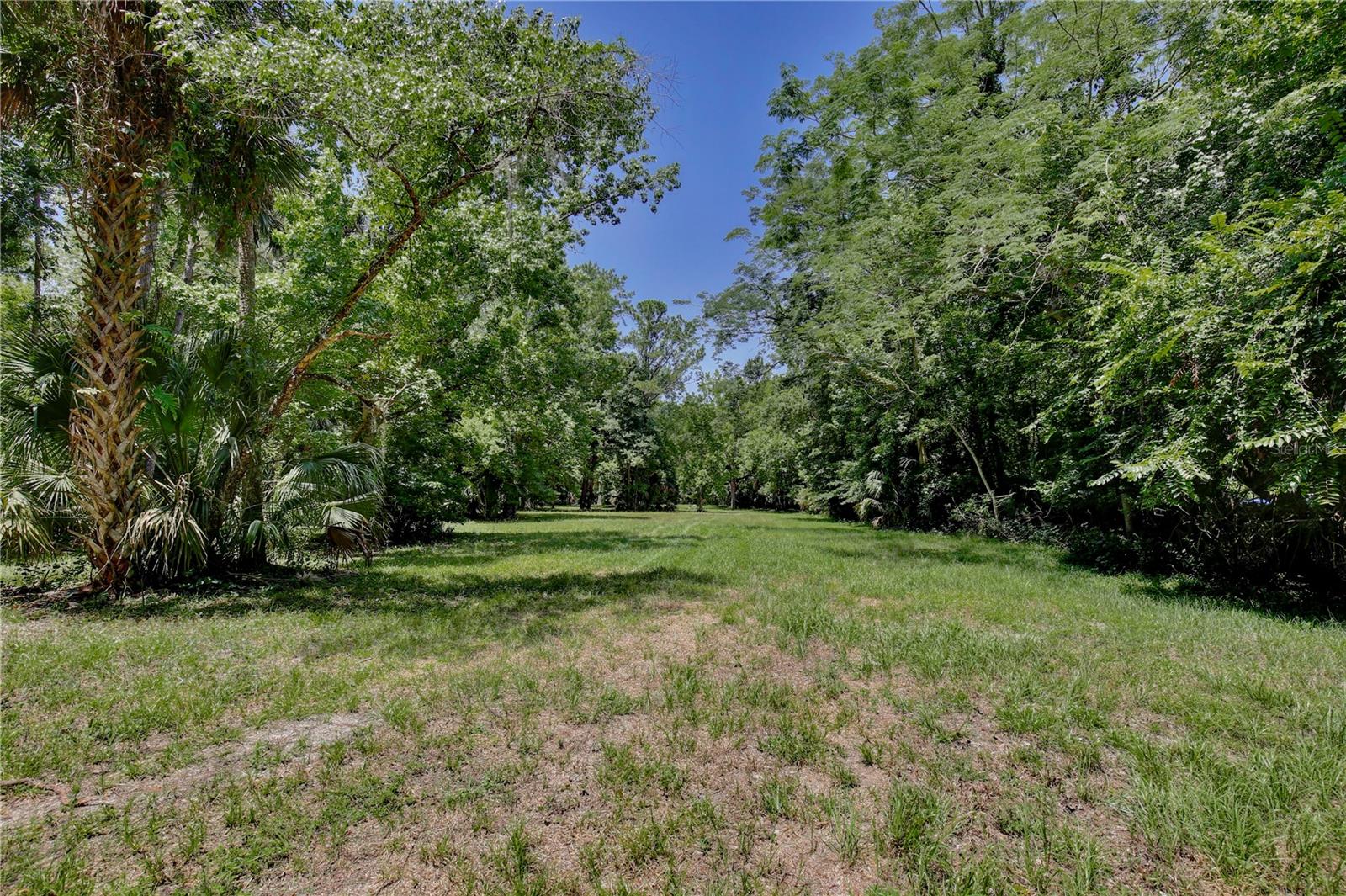 ACREAGE & UNREC - Land