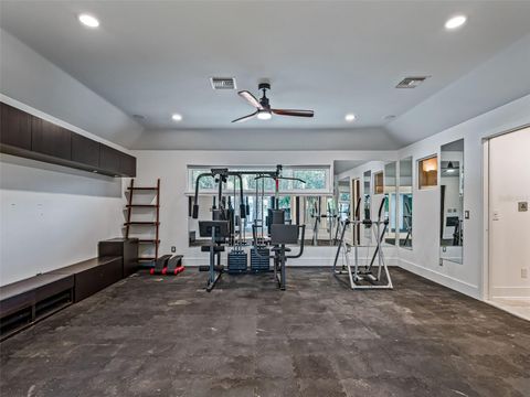 Tiny photo for 13061 SE 158th Lane, Weirsdale, FL 32195 (MLS # G5113203)
