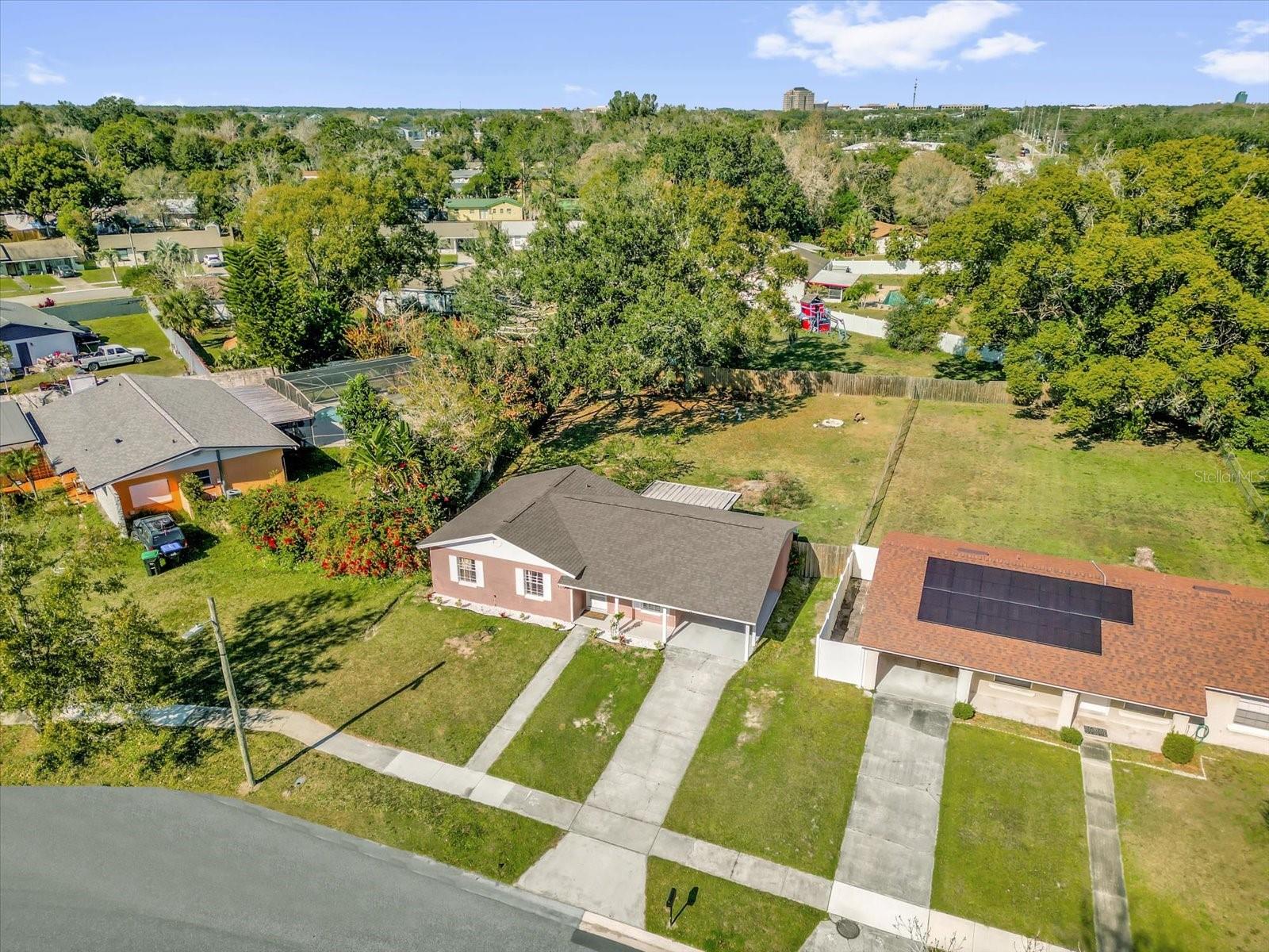 KINGSWOOD MANOR - Residential