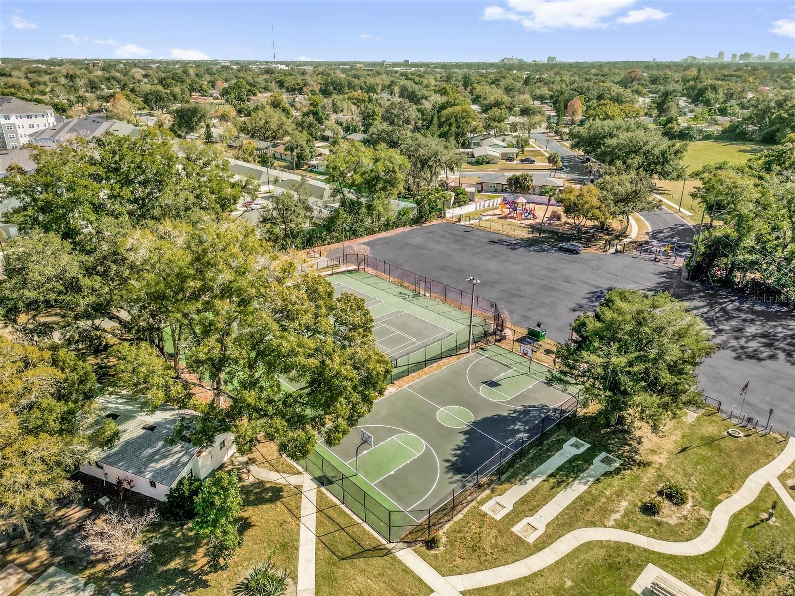 KINGSWOOD MANOR - Residential