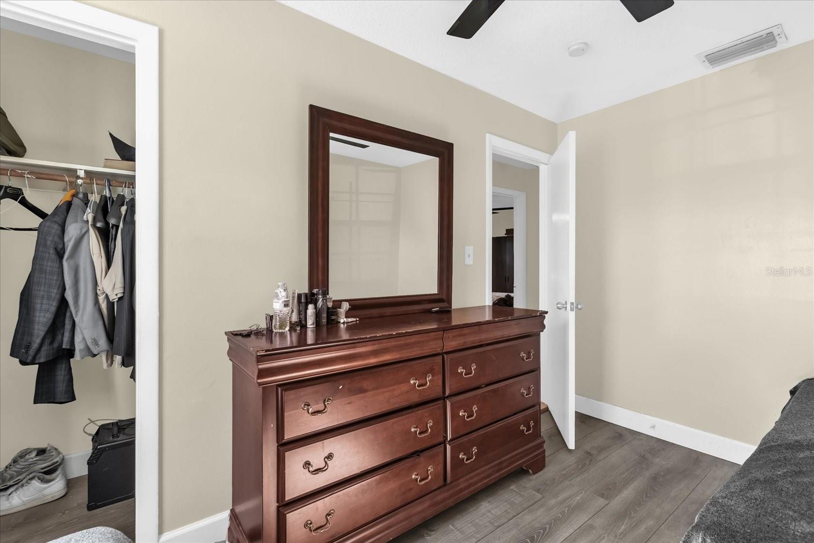 KINGSWOOD MANOR - Residential