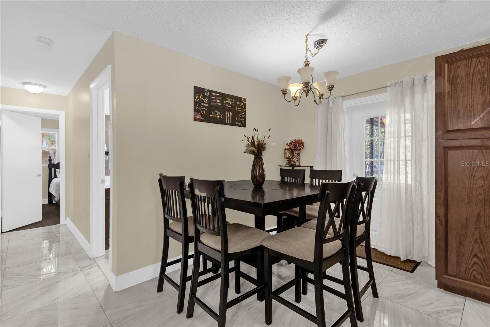 KINGSWOOD MANOR - Residential