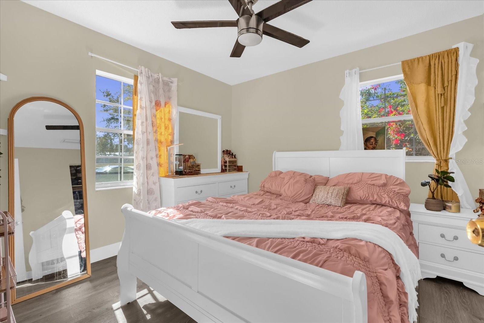 KINGSWOOD MANOR - Residential