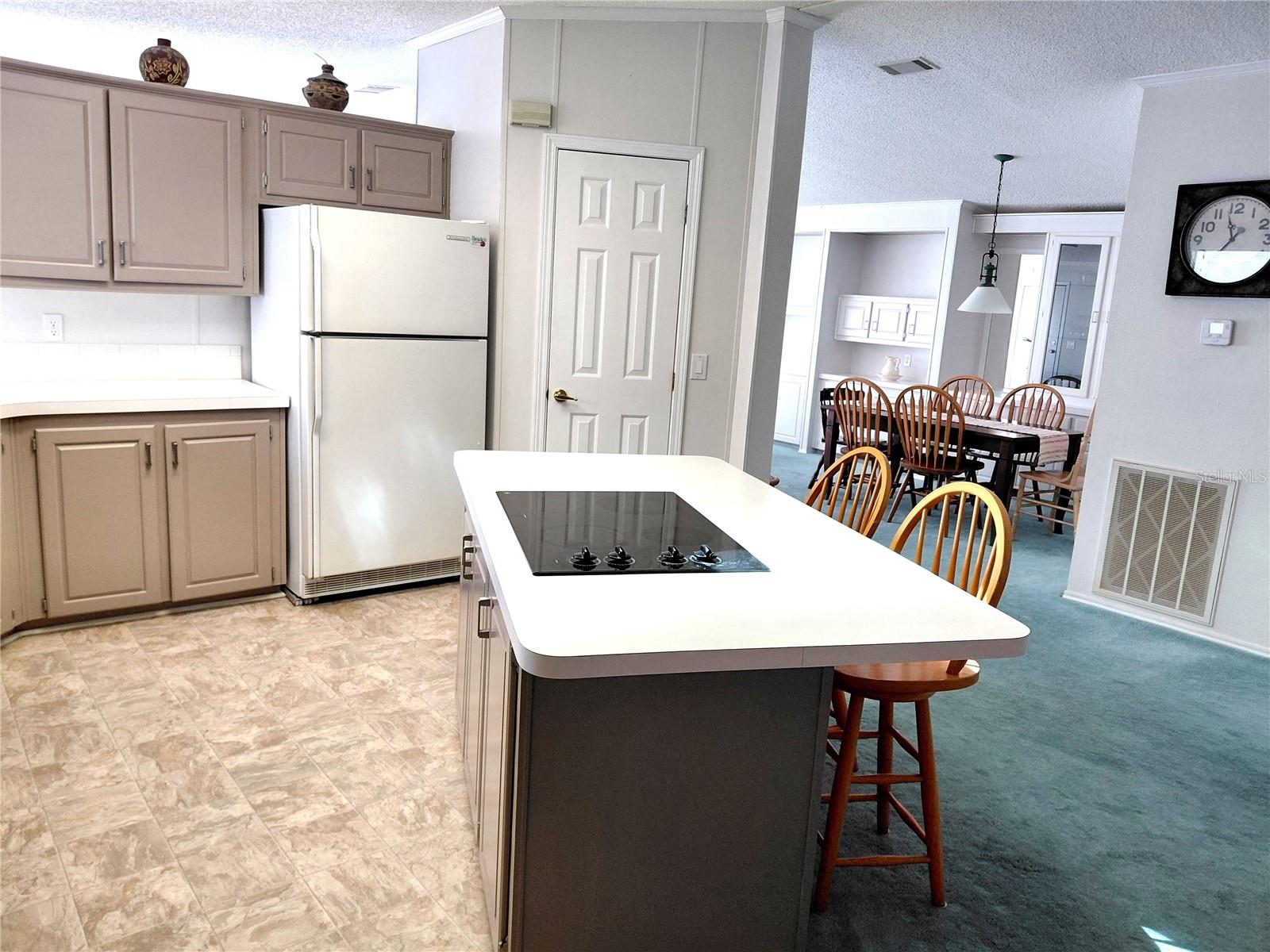 PARADISE ISLAND CO-OP INC - Residential