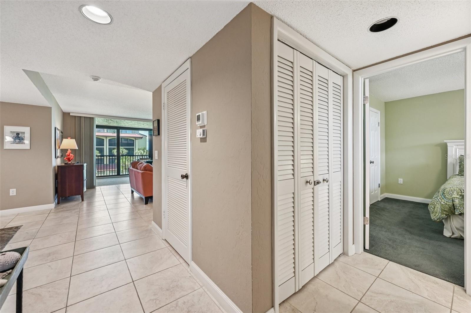TORTUGA - Residential Lease