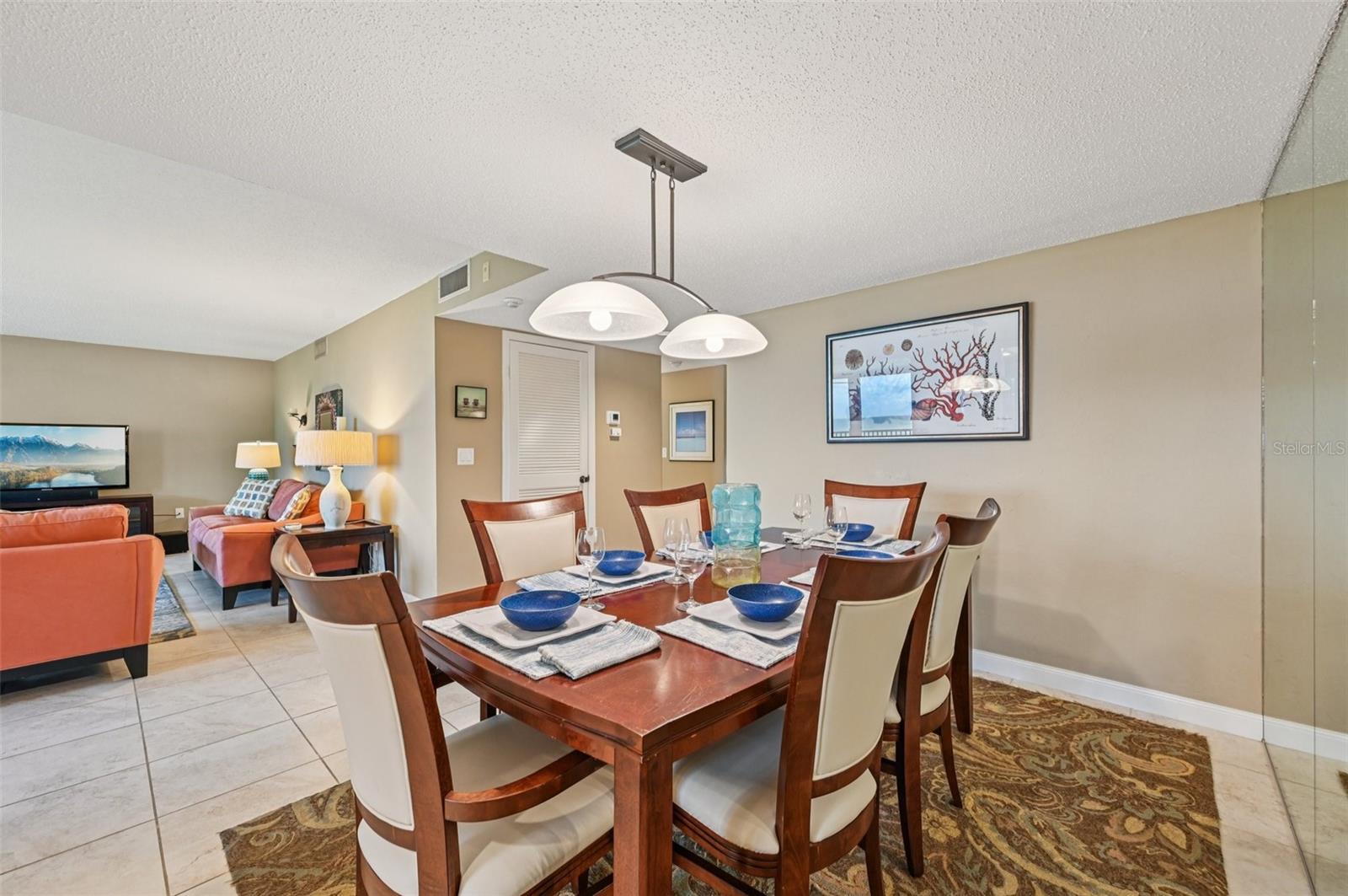 TORTUGA - Residential Lease