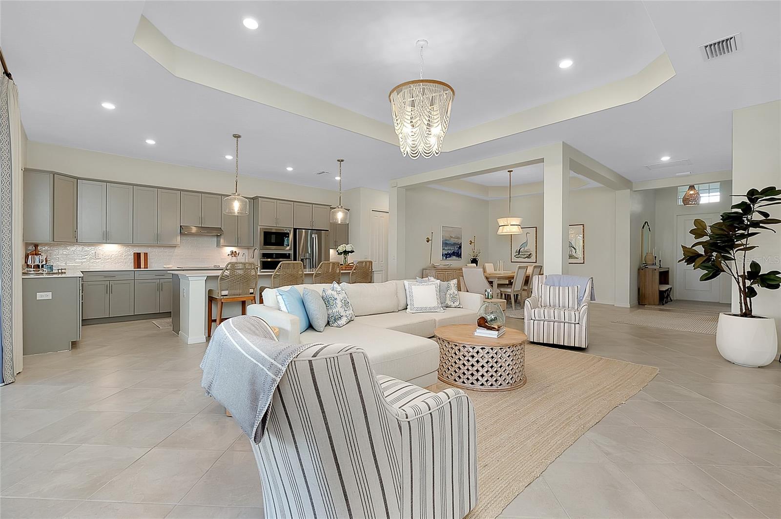WELLEN PARK GOLF & COUNTRY CLUB - Residential