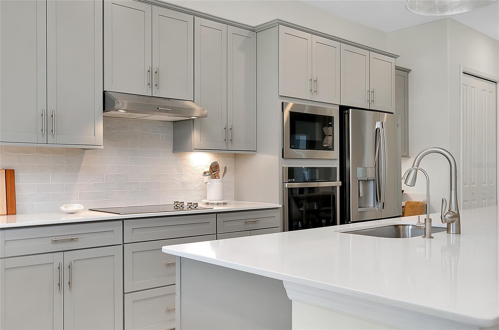 WELLEN PARK GOLF & COUNTRY CLUB - Residential