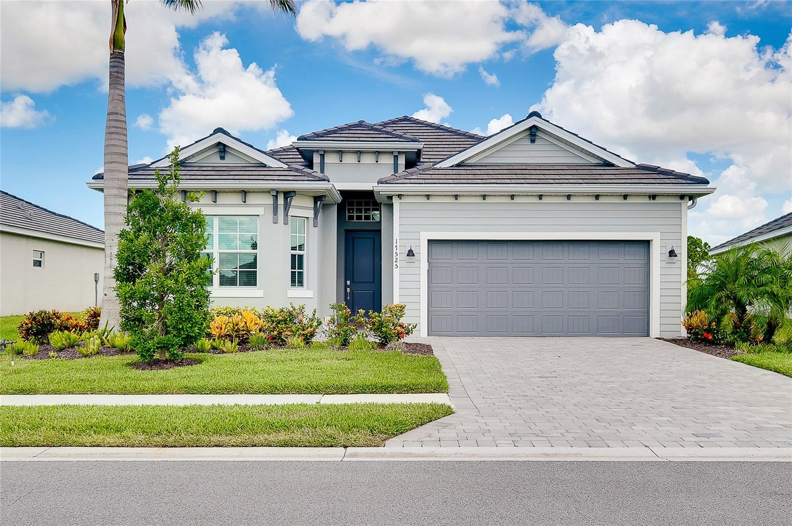 WELLEN PARK GOLF & COUNTRY CLUB - Residential