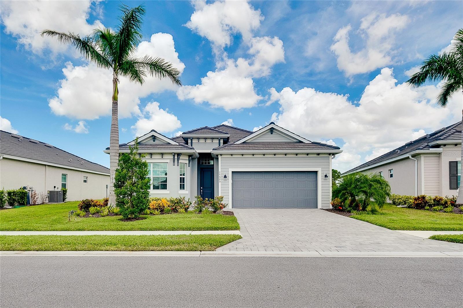 WELLEN PARK GOLF & COUNTRY CLUB - Residential