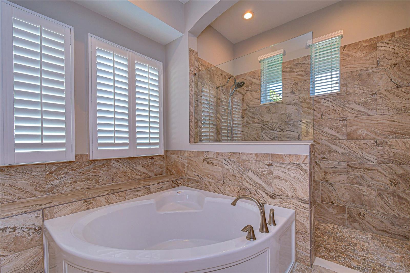 FISHHAWK RANCH WEST PH 3A - Residential