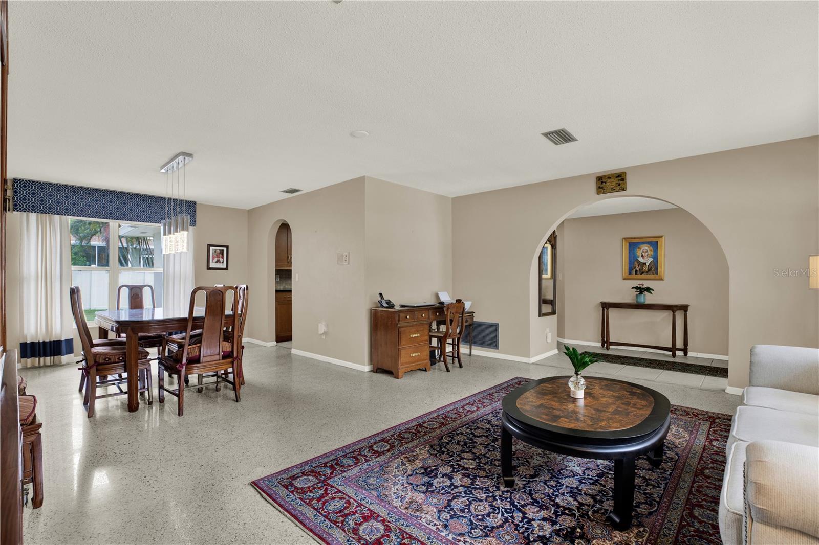 OAKHURST ACRES 3RD ADD - Residential