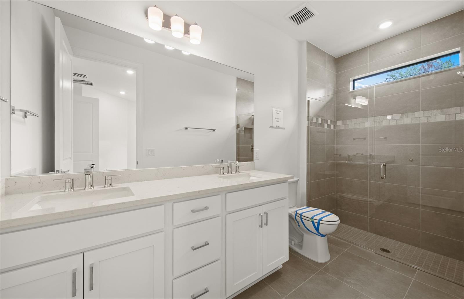4632; DEL WEBB CATALINA AT LAKEWOOD RANCH - Residential