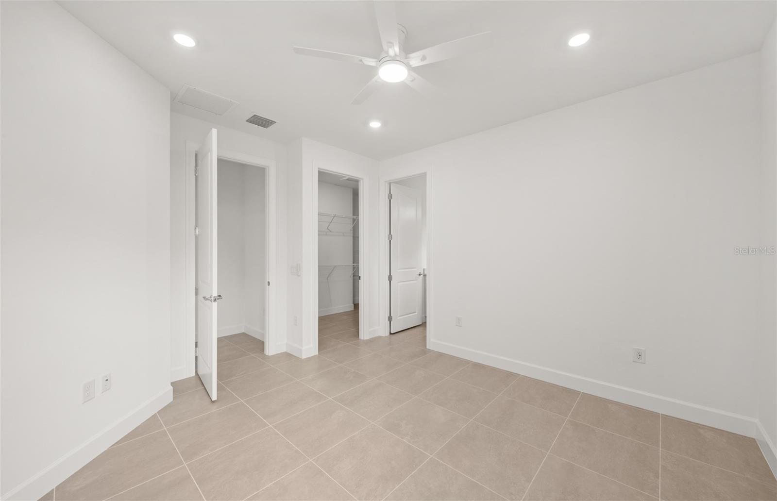 4632; DEL WEBB CATALINA AT LAKEWOOD RANCH - Residential