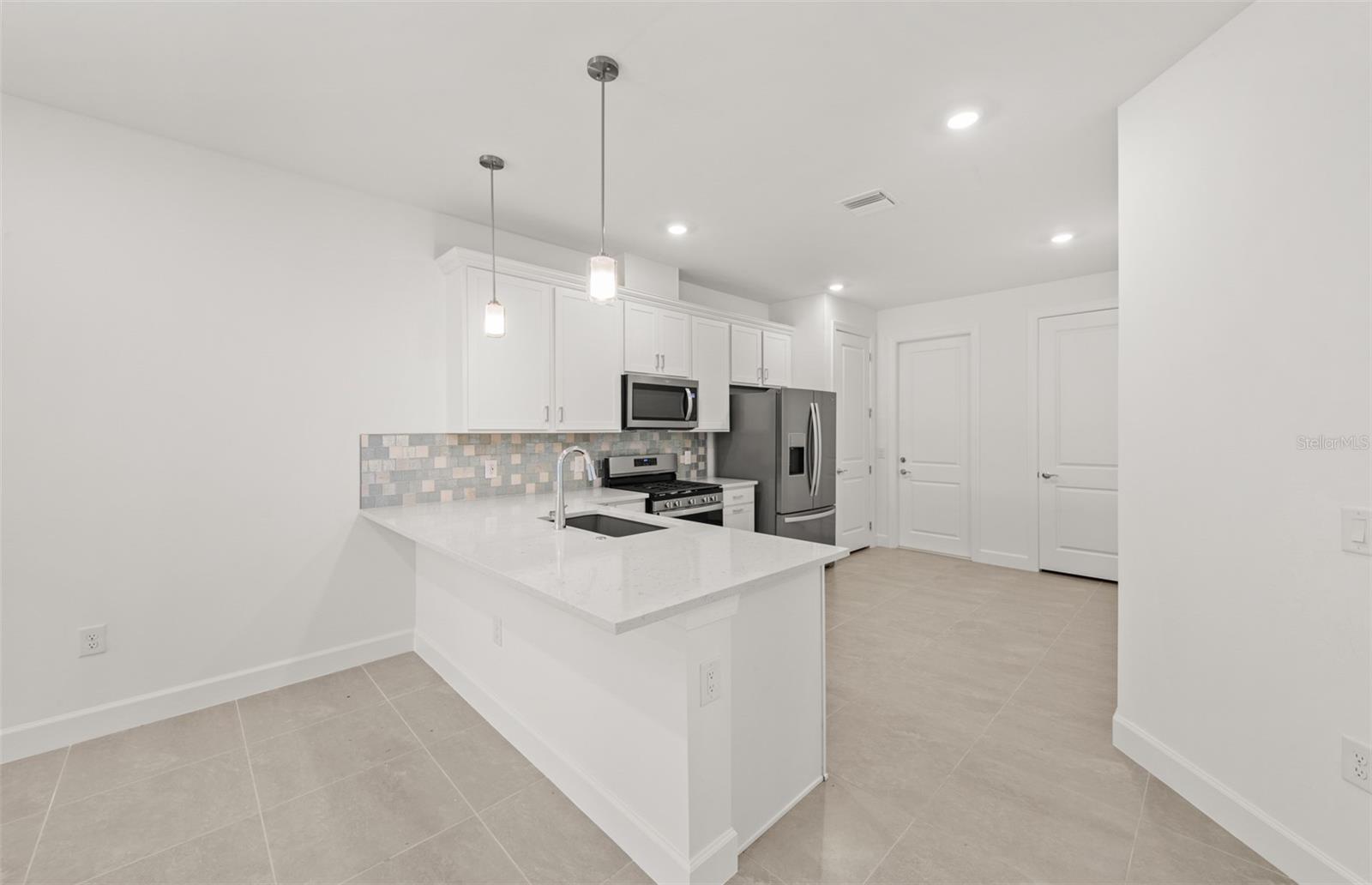 4632; DEL WEBB CATALINA AT LAKEWOOD RANCH - Residential