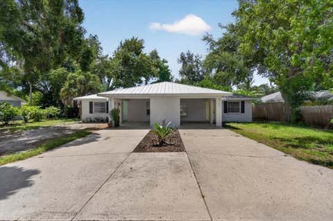 Photo of 4121 12th Avenue W, Bradenton, FL 34205 (MLS # A4704147)