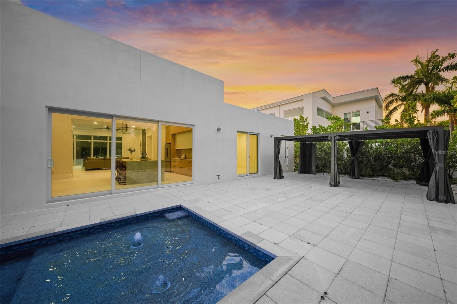 0079 - DESOTO TERRACE - Residential Lease
