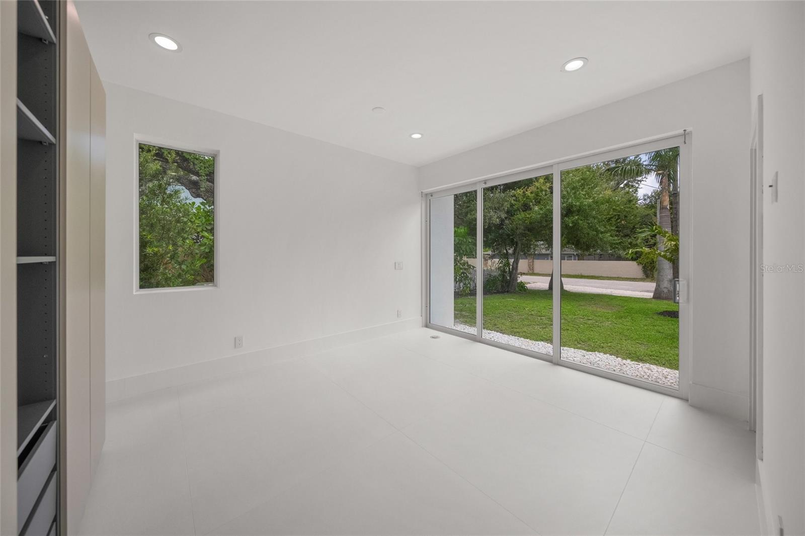 0079 - DESOTO TERRACE - Residential Lease