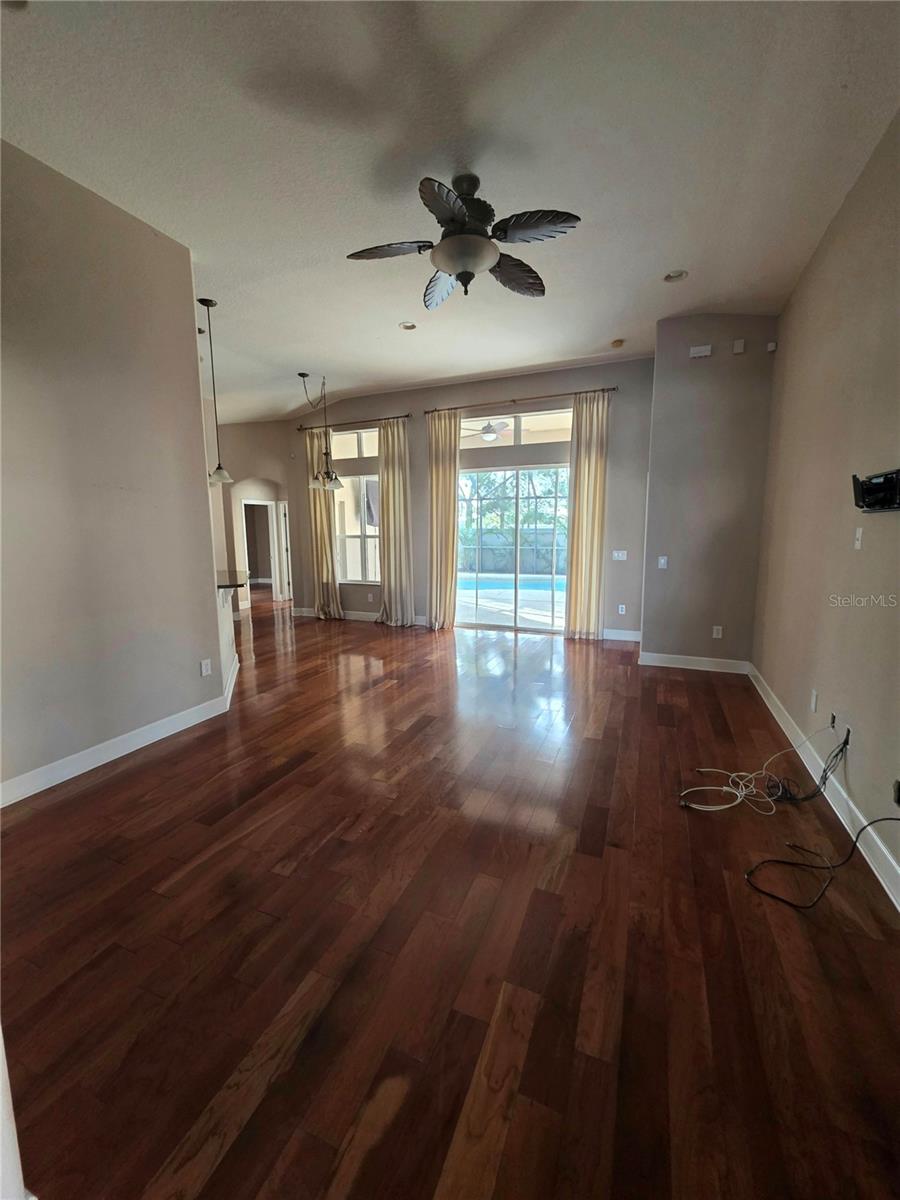 14303 KING TOM PLACE