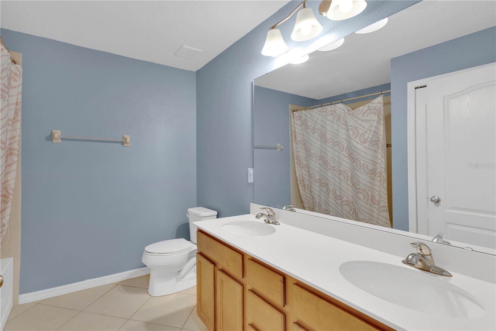 CHAMPIONS RESERVE - Residential