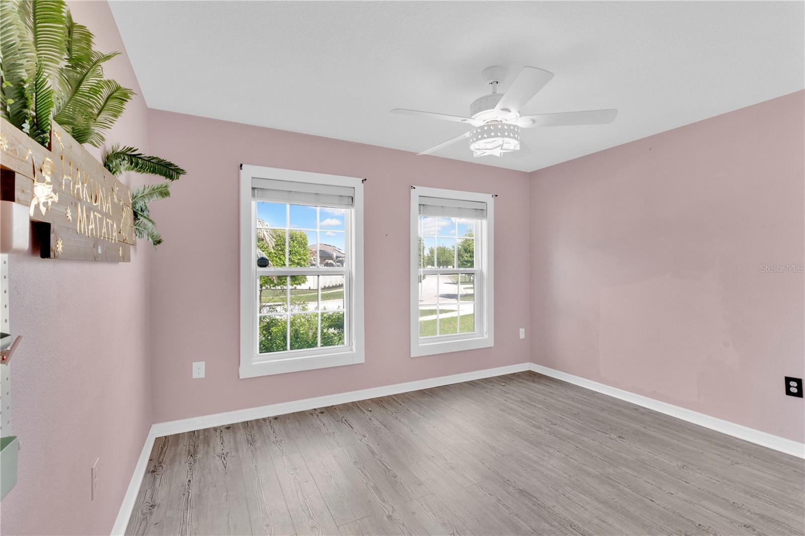 CHAMPIONS RESERVE - Residential