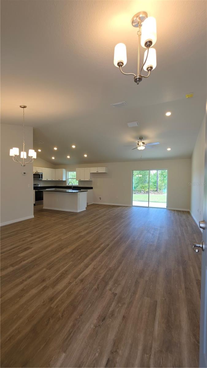 CITRUS SPGS UNIT 08 - Residential